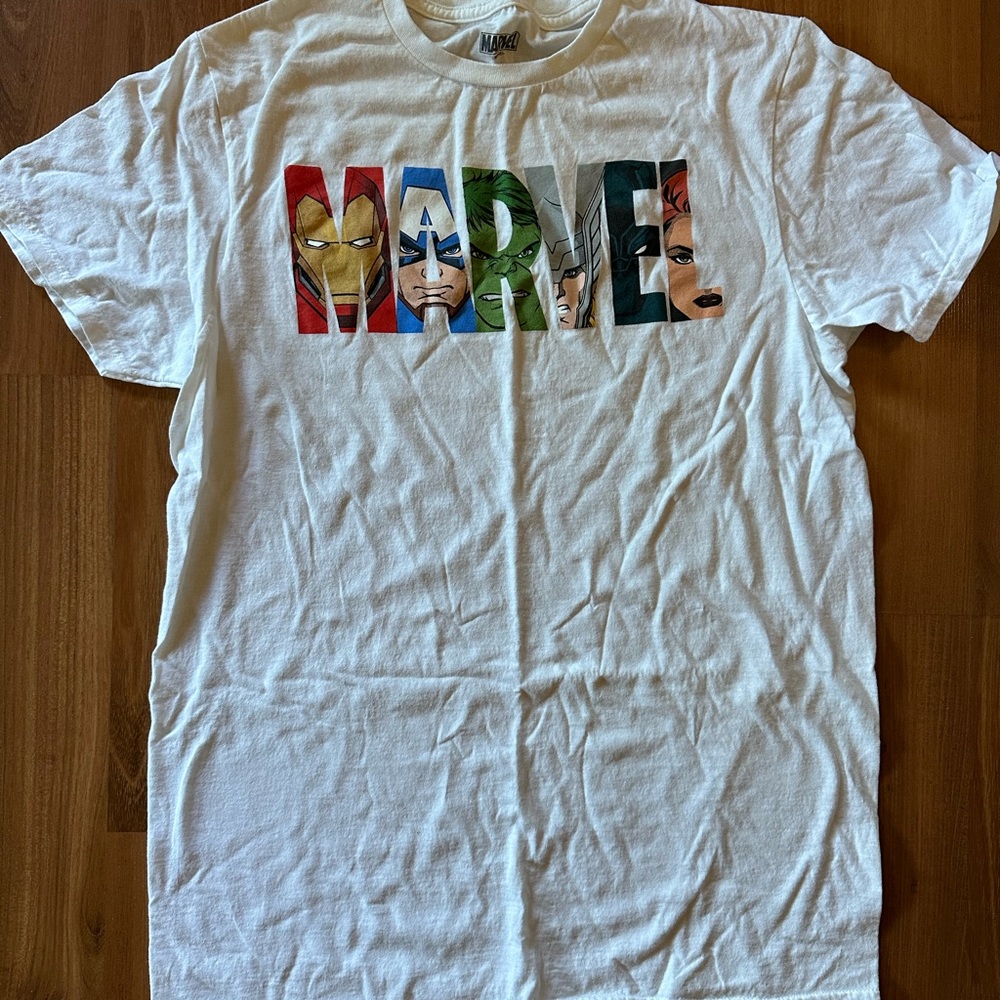 Marvel comic t-shirt size M young men’s like new! - Picture 2 of 4